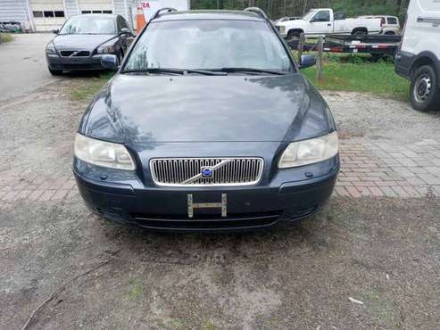 VOLVOV70 - - by dealer - vehicle automotive sale for sale in Bellingham, MA