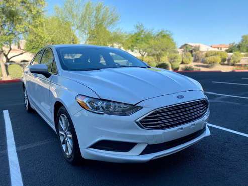 2017 Ford Fusion SE Excellent condition for sale in Glendale, AZ