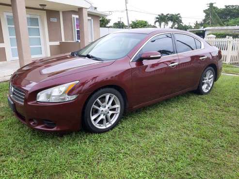 NISSAN MAXIMA AÑO 2011 - cars & trucks - by owner - vehicle... for sale in Miami, FL