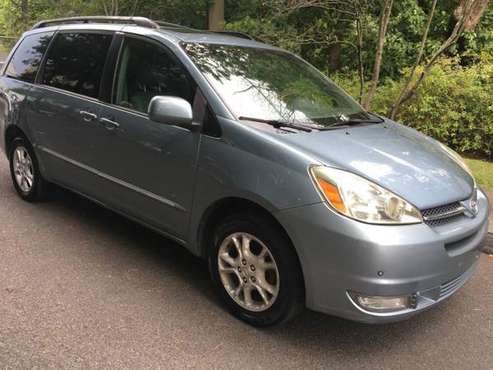 2005 TOYOTA SIENNA REDUCED!! LIMITED ALL WHEEL DRIVE - cars & trucks... for sale in Stamford, NY