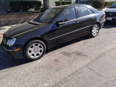 Mercedes Benz C280 2006 - cars & trucks - by owner - vehicle... for sale in Santa Ana, CA