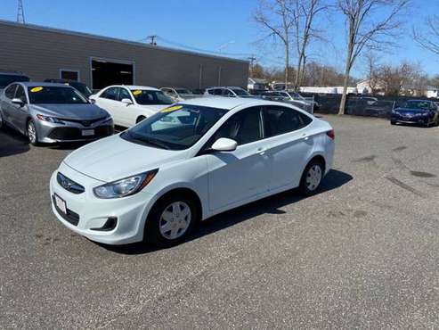 2013 Hyundai Accent 4dr Sdn Auto GLS - - by dealer for sale in Lindenhurst, NY