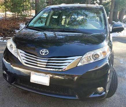 2012 Toyota Sienna Limited BraunAbility wheelchair mobility package for sale in Easton, MA