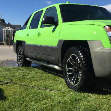 2005 avalanche lime green for sale in Mountain Home, ID