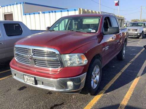 2014 RAM 1500 2WD V8 CREW CAB 5.7L LONE STAR - cars & trucks - by... for sale in Wilson, TX