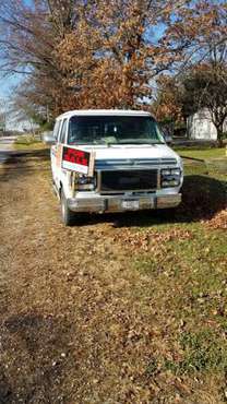 1994 GMC Wheelchair Van - cars & trucks - by owner - vehicle... for sale in Divernon, IL