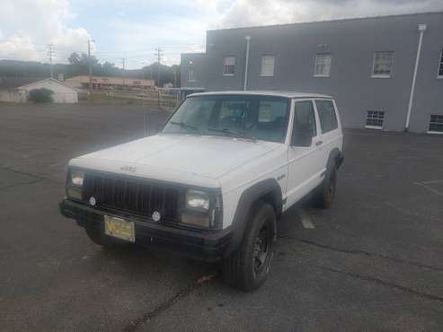 1994 jeep cherokee 2wd low miles - cars & trucks - by owner -... for sale in Clinton, TN