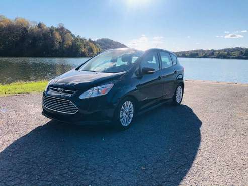 2017 Ford C-Max 17k Miles!!!!!!!!!!!!!! - cars & trucks - by owner -... for sale in Knoxville, TN