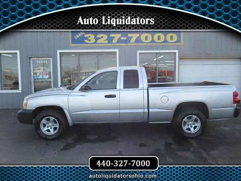 2005 Dodge Dakota ST !! clean truck !! - cars & trucks - by dealer -... for sale in North Ridgeville, OH