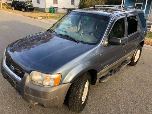 2001 Ford Escape XLT - cars & trucks - by owner - vehicle automotive... for sale in Charlotte, NC