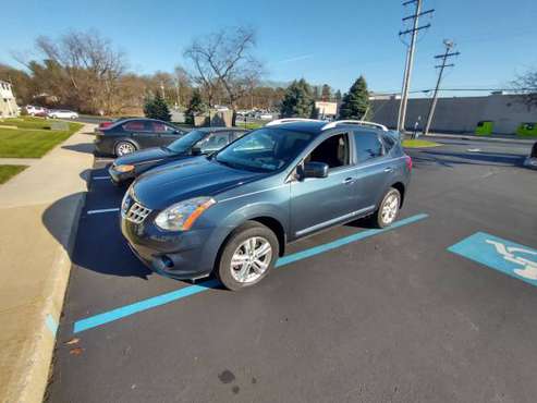 2013 Nissan Rogue SV AWD - cars & trucks - by owner - vehicle... for sale in Lebanon, PA