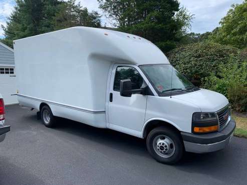 2016 GMC Unicell Box Truck For Sale for sale in North Kingstown, RI