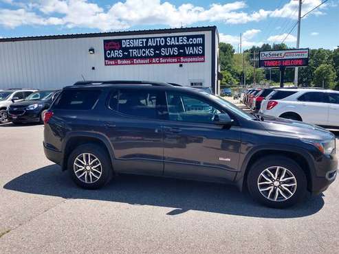 2017 GMC Acadia SLE-2 for sale in Cross Plains, WI