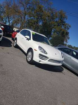 EVERYONE APPROVED!!! 2012 PORSCHE CAYENNE $7200 DOWN - cars & trucks... for sale in Tucker, GA
