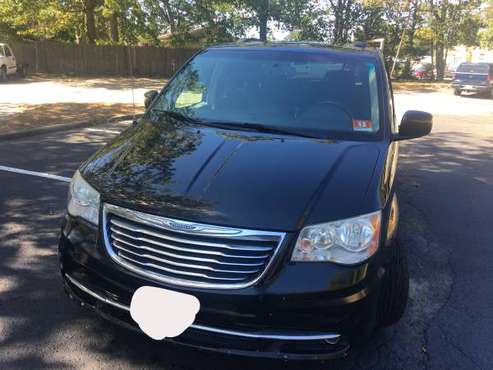 2012 Chrysler Town & Country Touring – 144K – No ACCIDENTS for sale in Jackson, NJ