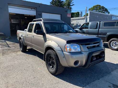 2004 Nissan Frontier 4x4 Crew Cab for sale in East Northport, NY