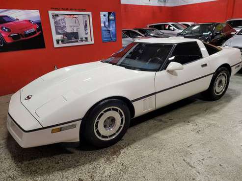 1987 Chevy Corvette Clean florida title Mint condition only 80k for sale in Miami, FL