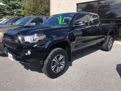 2017 Toyota Tacoma SR5 Double Cab 6ft bed for sale in Dearing, PA