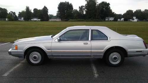 For Sale... 1990 Lincoln Mark VII Bill Blass Edition for sale in Ashland, OH