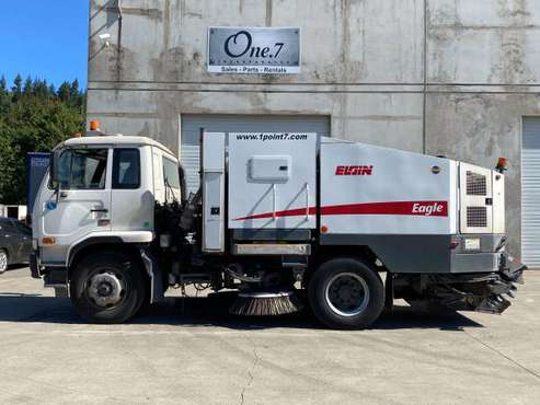 2010 Elgin Eagle High Dumping Street Sweeper - - by for sale in Ravensdale, WA