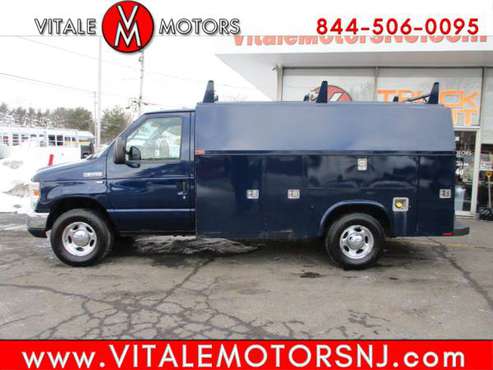 2011 Ford Econoline Commercial Cutaway E-350 ENCLOSED UTILITY BODY for sale in south amboy, MA
