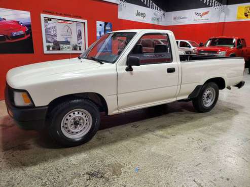 1992 Toyota Pick up only 50k miles ! mint condition - cars & for sale in Miami, FL