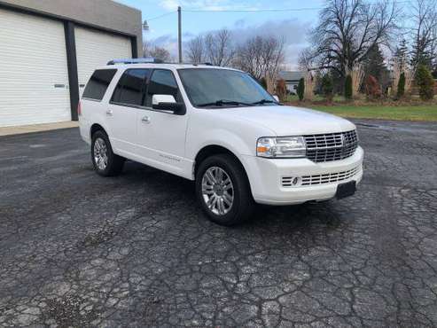 2013 Lincoln Navigator - cars & trucks - by owner - vehicle... for sale in Clarence, NY