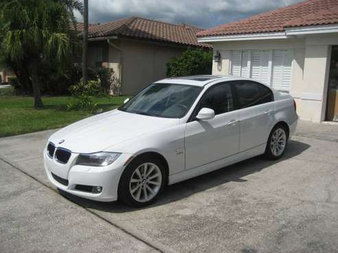((2011 BMW 328i X DRIVE**ONLY(71)K MILES**NO ACCIDENTS)) - cars &... for sale in TAMPA, FL