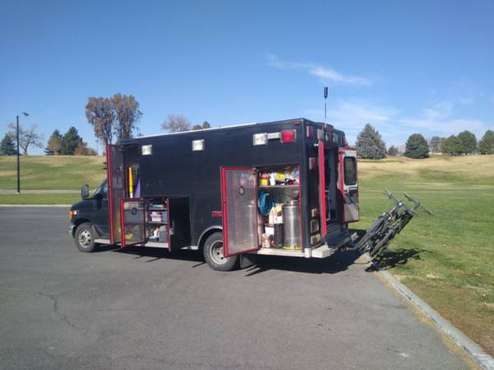 Ambulance camper van (2002), Ford E450 7.3 PowerStroke with SOLAR -... for sale in Salt Lake City, UT