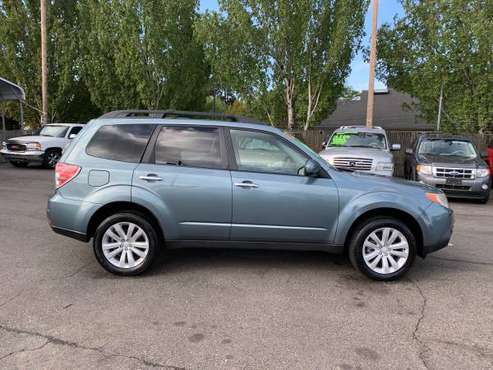 2011 Subaru Forrester Limited for sale in Happy valley, OR
