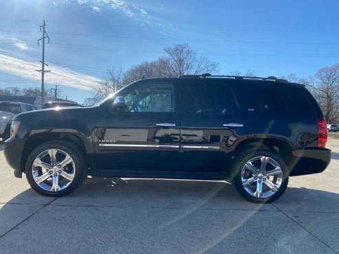 2013 Chevrolet Tahoe LTZ Premium every option available low miles!!... for sale in Waterloo, IA