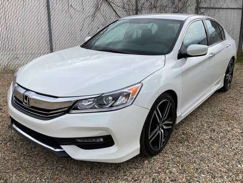 2017 Honda Accord Sport automatic CVT 22K MILES Warranty - cars & for sale in Capitol Heights, District Of Columbia