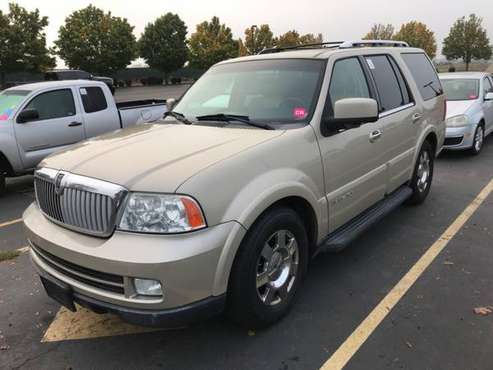 2006 Navigator 4dr 4WD 7 Passenger Luxury low miles ! with Soft... for sale in Sweet Home, OR