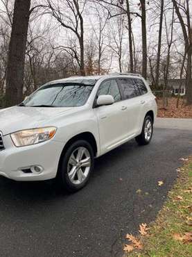2009 Toyota Highlander “Limited” - cars & trucks - by owner -... for sale in Columbia, District Of Columbia