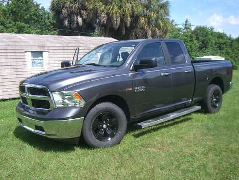 2017 Dodge Ram 1500 Crew Cab - cars & trucks - by owner - vehicle... for sale in Port Charlotte, FL