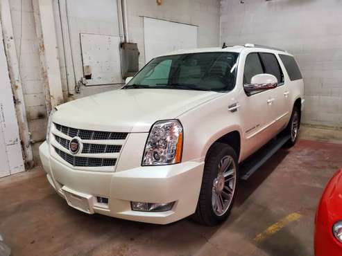 2013 Cadillac Escalade esv - cars & trucks - by owner - vehicle... for sale in Chardon, OH