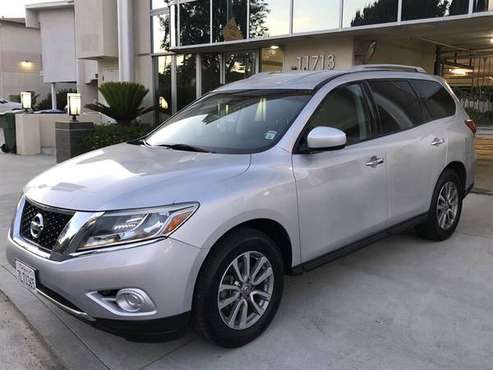 2013 Nissan Pathfinder SV - cars & trucks - by dealer - vehicle... for sale in North Hollywood, CA