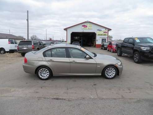 2009 BMW 3 Series 4dr Sdn 328i RWD SULEV 109, 000 miles 6, 500 - cars for sale in Waterloo, IA