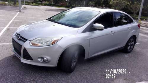 2014 Ford Focus SE Reduced Price - cars & trucks - by dealer -... for sale in Orlando, FL