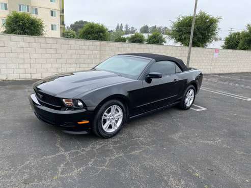2012 Ford Mustang convertible for sale in Tarzana, CA