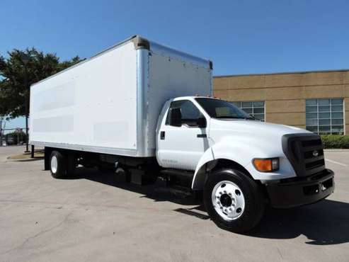 2012 Ford F750 26 FOOT BOX TRUCK W/CUMMINS with Extended life coolant for sale in Grand Prairie, TX