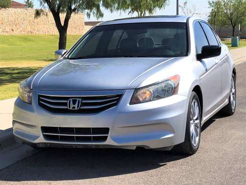 2011 HONDA ACCORD EX-L! 2.4L 4 CYL! GREAT DAILY DRIVER! CLEAN TITLE!... for sale in El Paso, TX