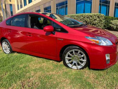2010 Prius Premiun Edition NICE - cars & trucks - by owner - vehicle... for sale in Long Beach, CA