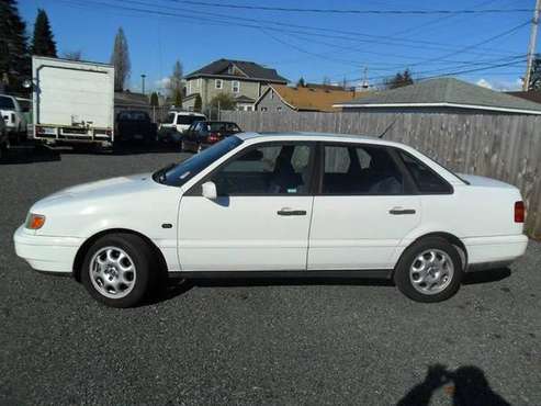1995 *Volkswagen* *Passat* *4dr Sedan GLX Automatic* for sale in Marysville, WA