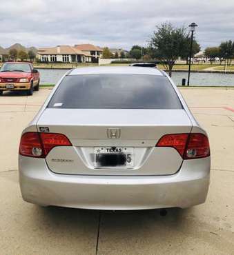 2008 Honda civic 4CYL backup camera - cars & trucks - by owner -... for sale in Dallas, TX