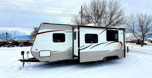 2013 Gulfstream Bunk House 26ft Pull Trailer - Half ton towable for sale in Helena, MT