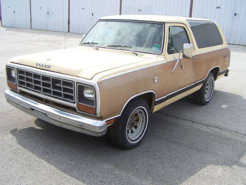 1985 Dodge Ramcharger RSE/2 WD for sale in San Antonio, TX