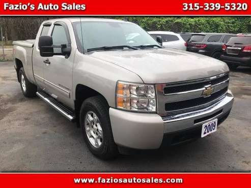 2009 Chevrolet Silverado 1500 Classic 4WD Ext Cab 143.5 LT1 for sale in Rome, NY