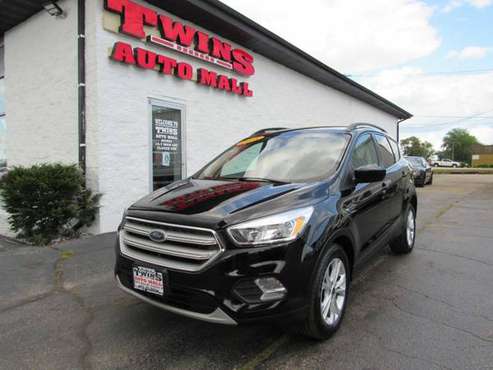 2018 Ford Escape SE - cars & trucks - by dealer - vehicle automotive... for sale in Rockford, WI