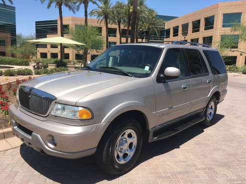 2001 Lincoln Navigator 4WD Loaded COLD AC and Super Cheap! - cars & for sale in Scottsdale, AZ